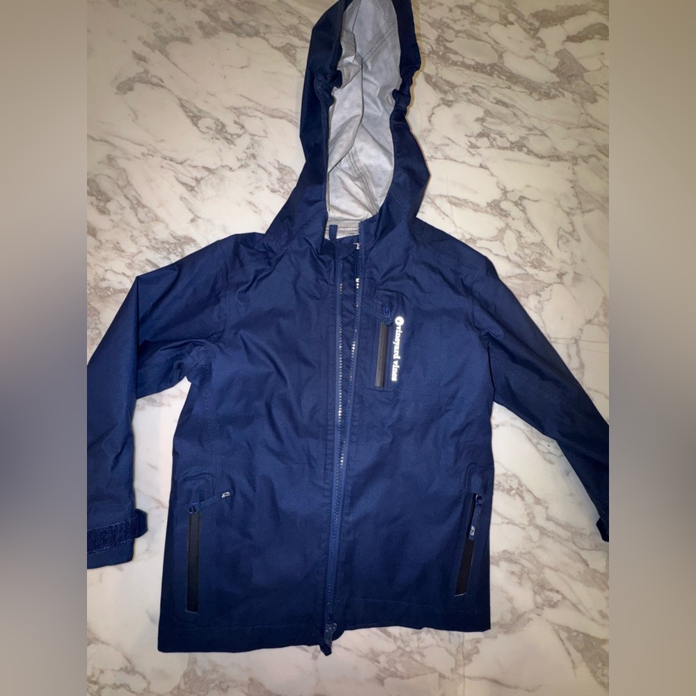 Vineyard vines boys raincoat 4t